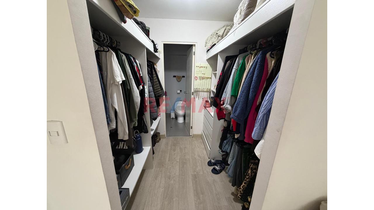 Venta Moderno Dpto 2 Dormitorios, 2 1/2 Baños — foto 9