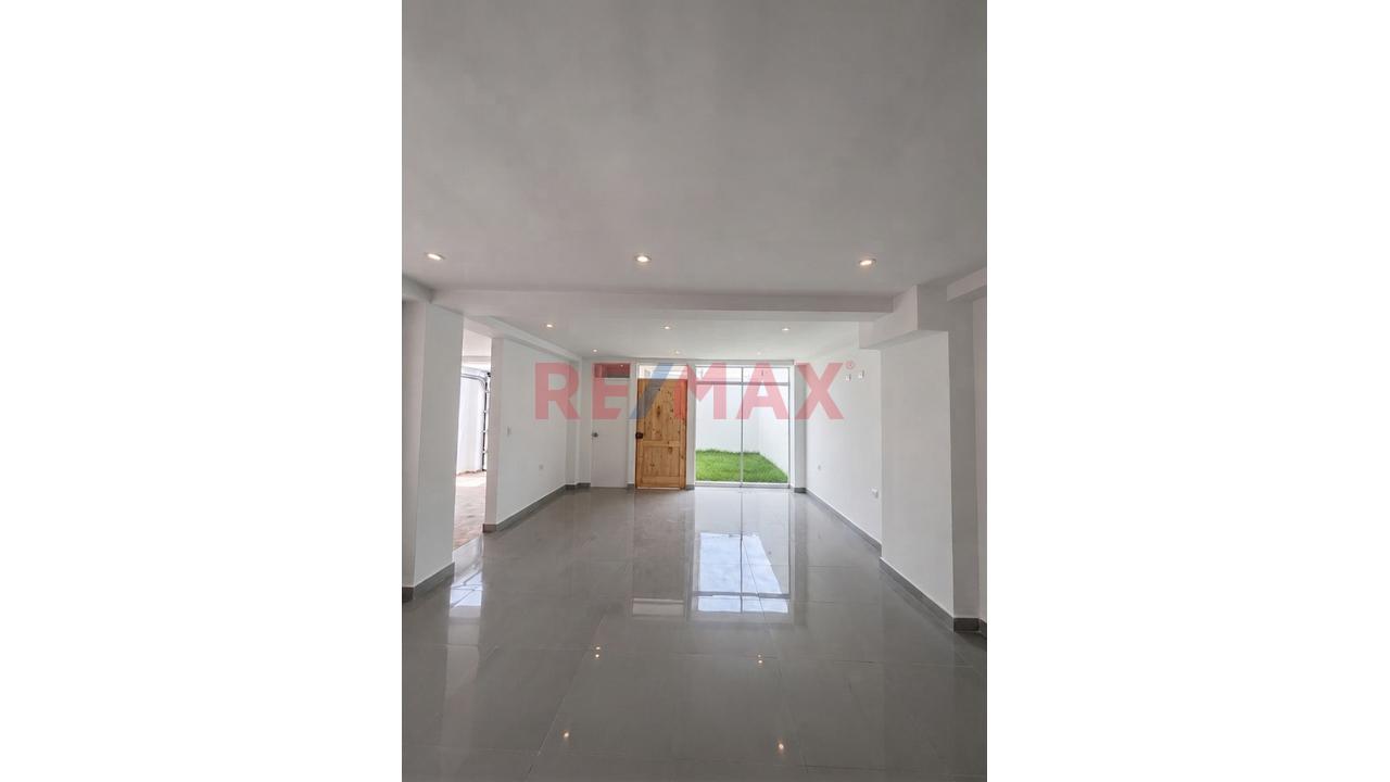 Casa En Estreno En Lambayeque - Urb. Santa Teresa — foto 2