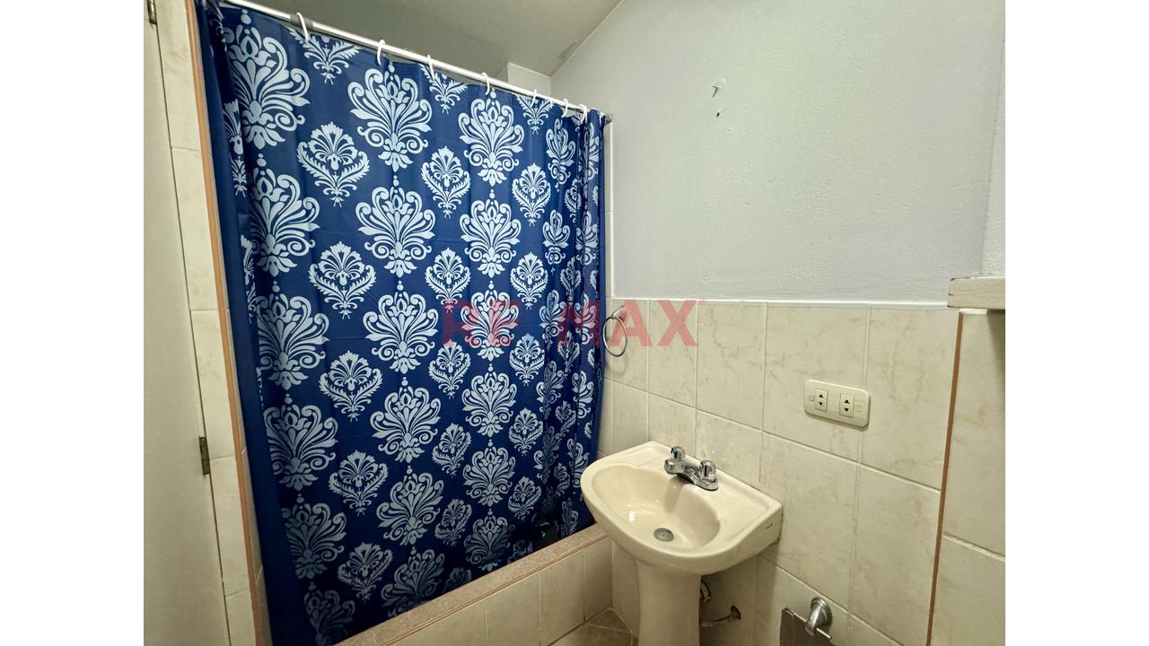 Departamento En Cuarto Piso, Excelente Ubicación, Jesús María — foto 9