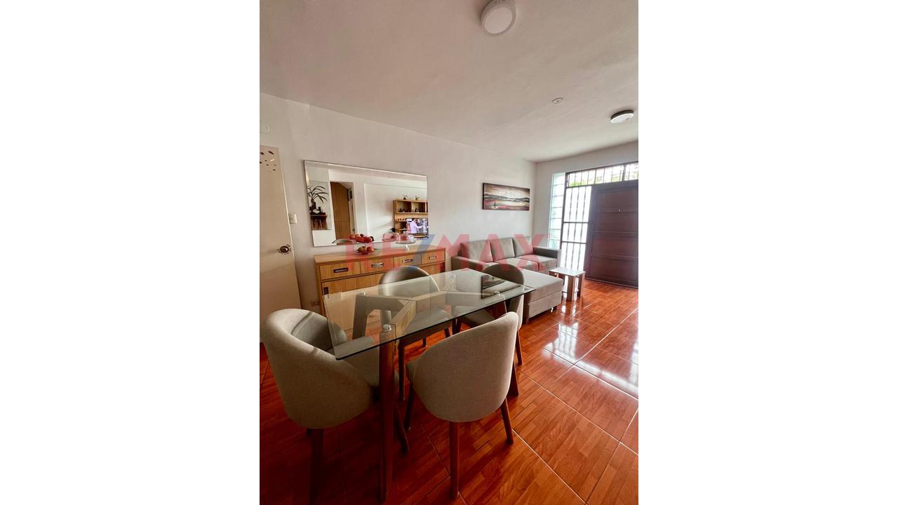 Local Comercial En Venta Urb. Los Rosales - Surco - 4