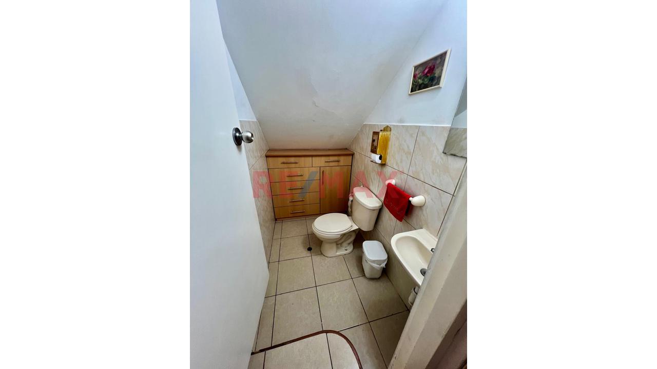Local Comercial En Venta Urb. Los Rosales - Surco - 9