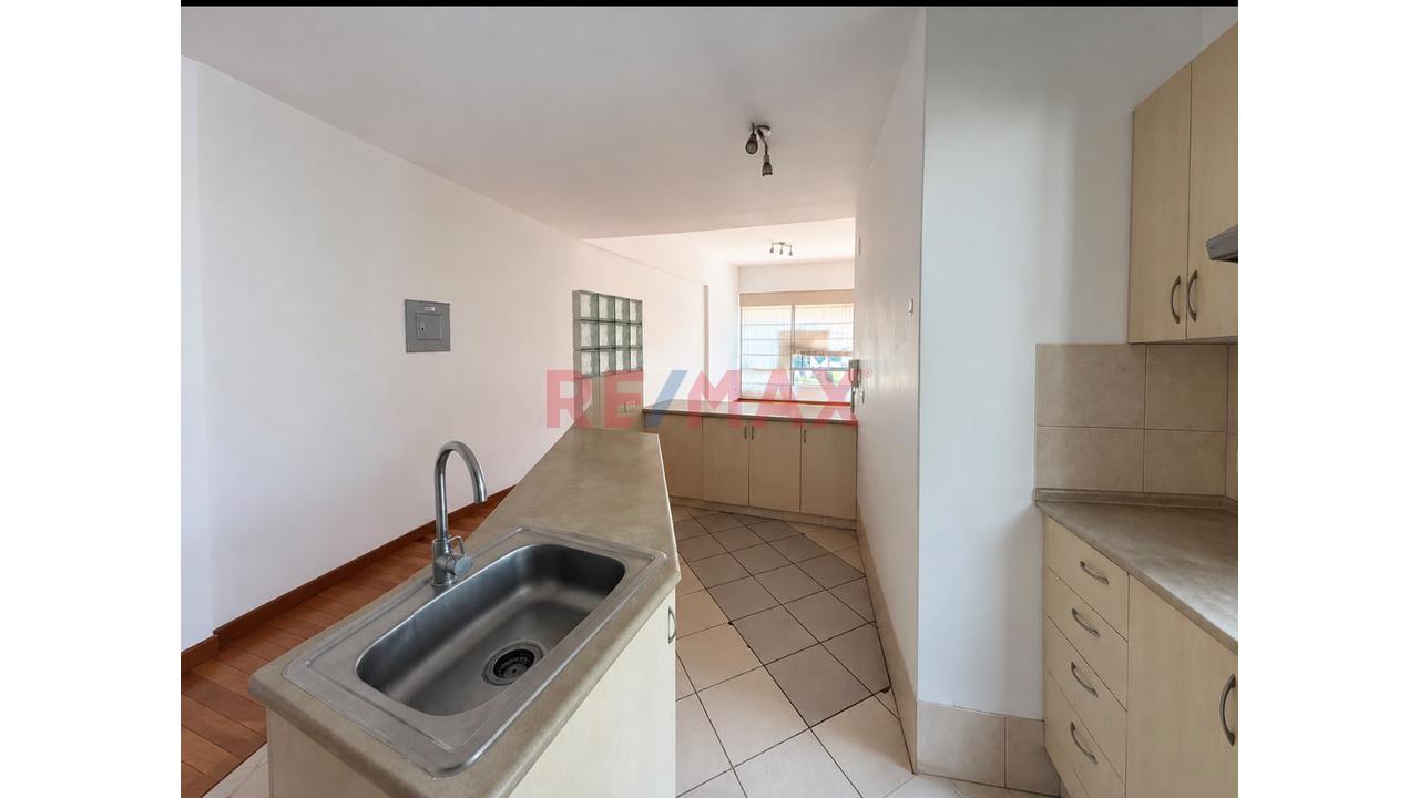 Departamento En Condominio 2Dorm + Aires + Cochera + Dorm Servicio /Cerca Upc Ulima Monterrico Chico — foto 4