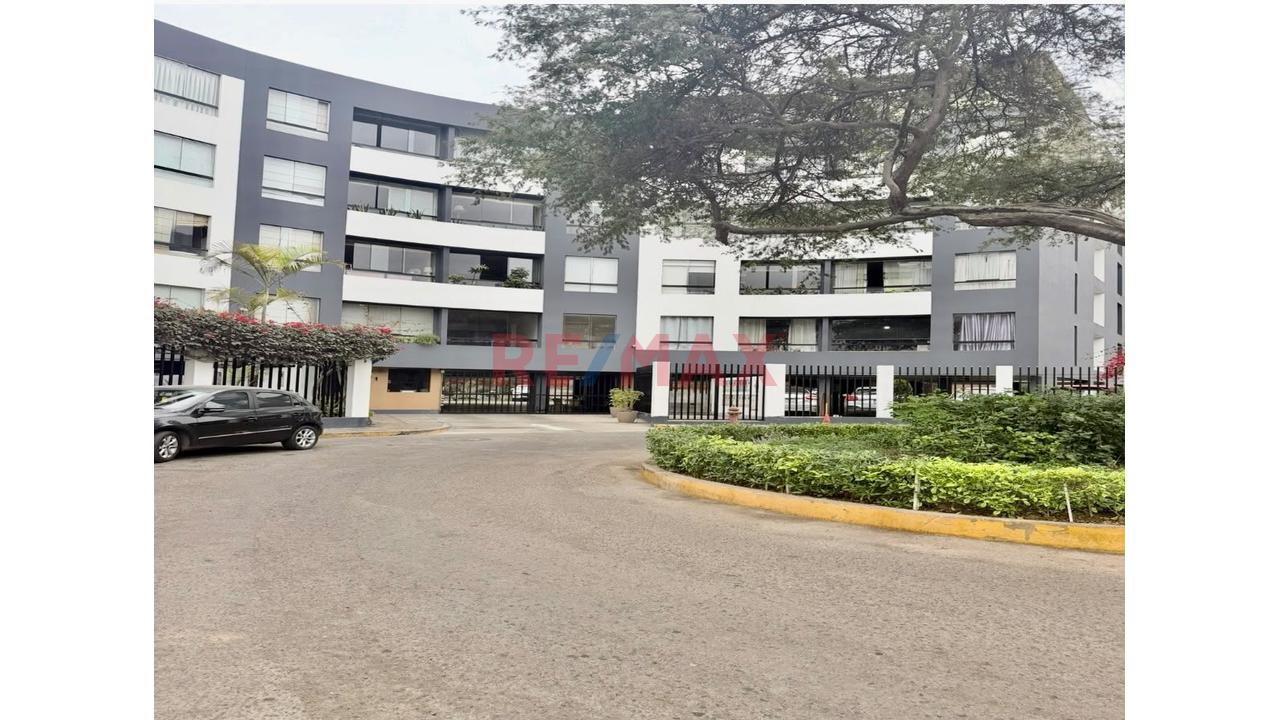Departamento En Condominio 2Dorm + Aires + Cochera + Dorm Servicio /Cerca Upc Ulima Monterrico Chico — foto 2