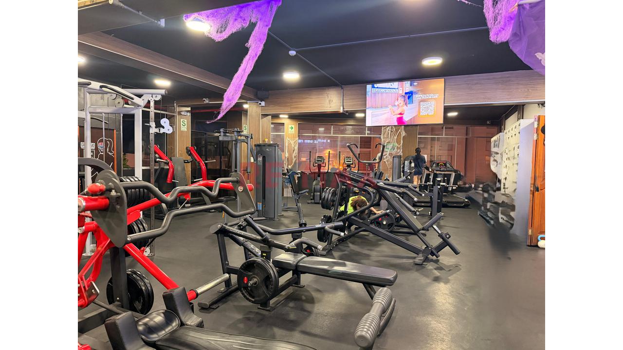 Vendo Local Comercial De 738 M² Con Ingreso Mensual – Surco - 4