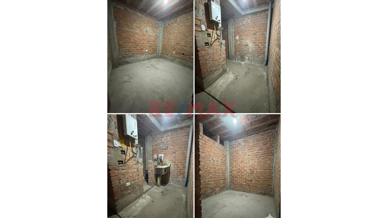 ¡Ocasion! Casa En Venta De 2 Pisos Con Potencial De Inversion En Villa El Salvador - 5