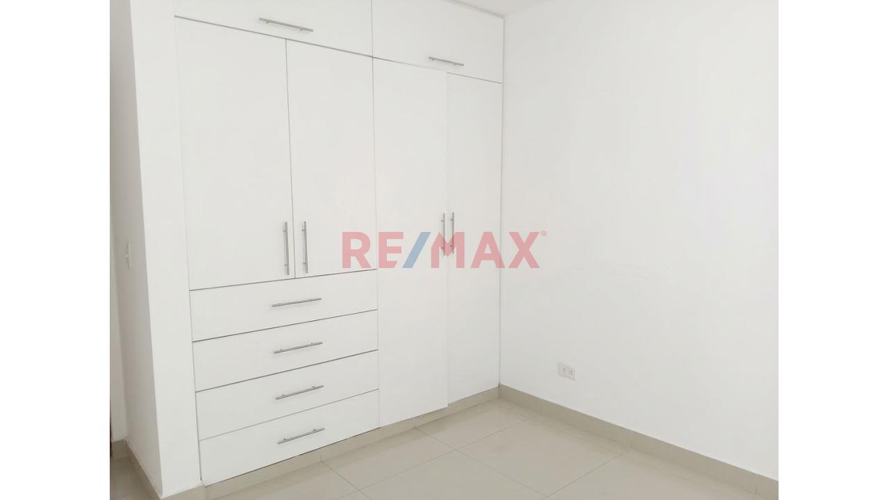 Alquiler De Departamento En San Borja Sur Frente A Parque | 3 Dormitorios | 2 Cocheras - Precio: S/ 3,400 Mensuales — foto 9