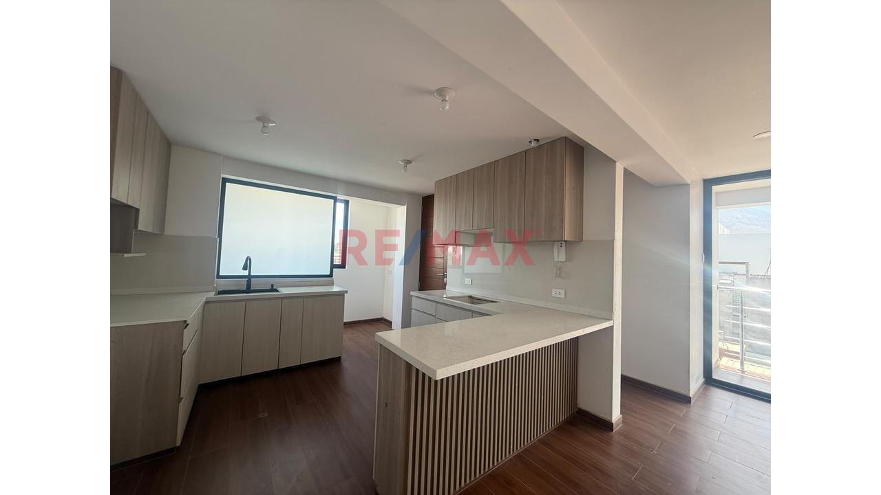 🏢Departamento De Estreno En Quinto Piso En Urb. - Alvarez Thomas, Cerca A La Avenida Dolores Y Principales Vías De La Ciudad. — foto 8