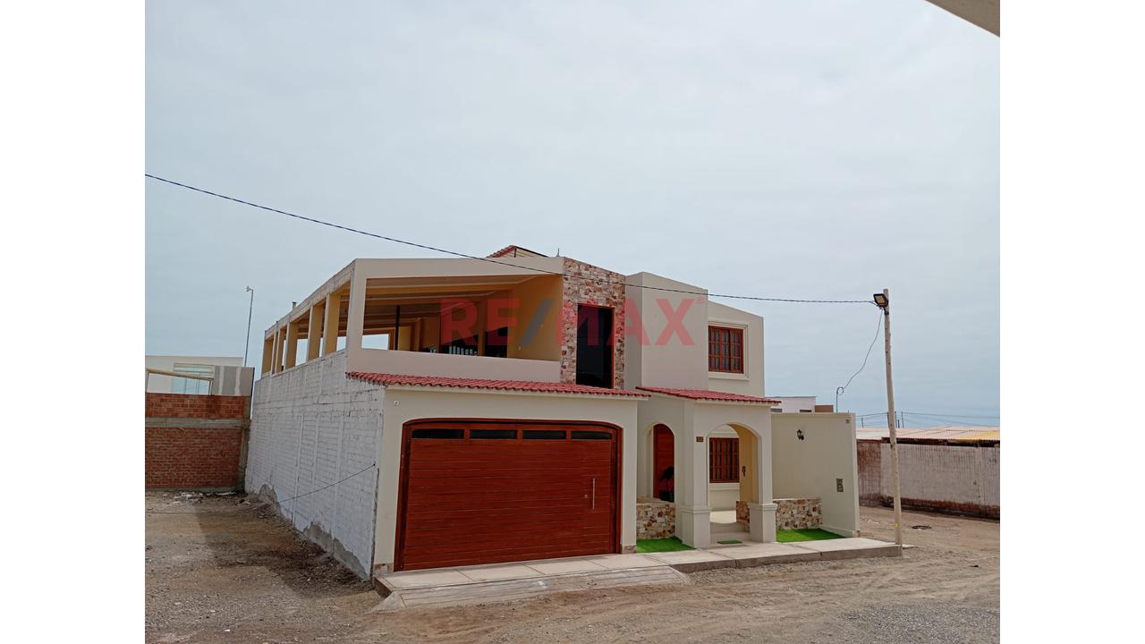 Venta De Casa En La Playa Boca Del Rio Tacna - 1