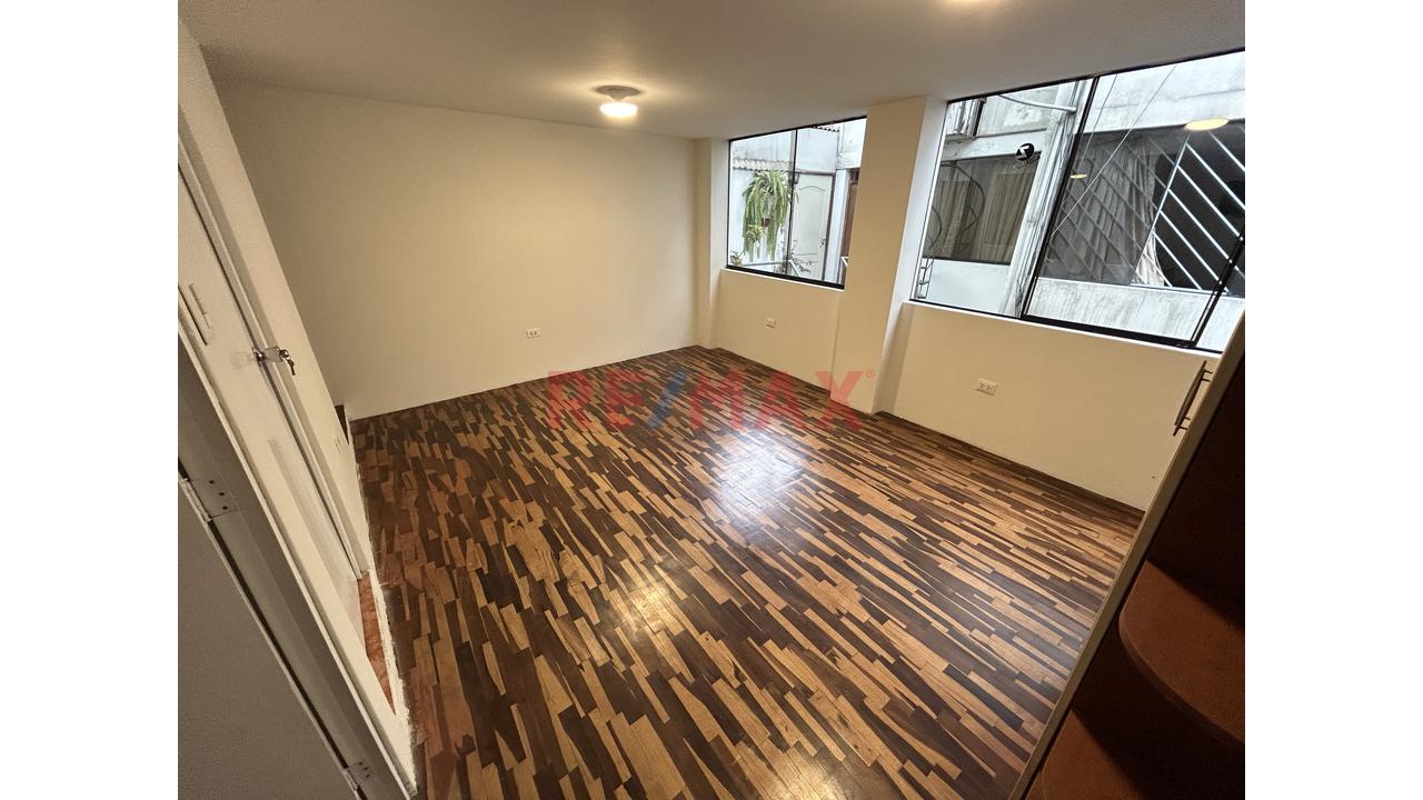 Venta De Triplex Surco - Velasco Astete — foto 15