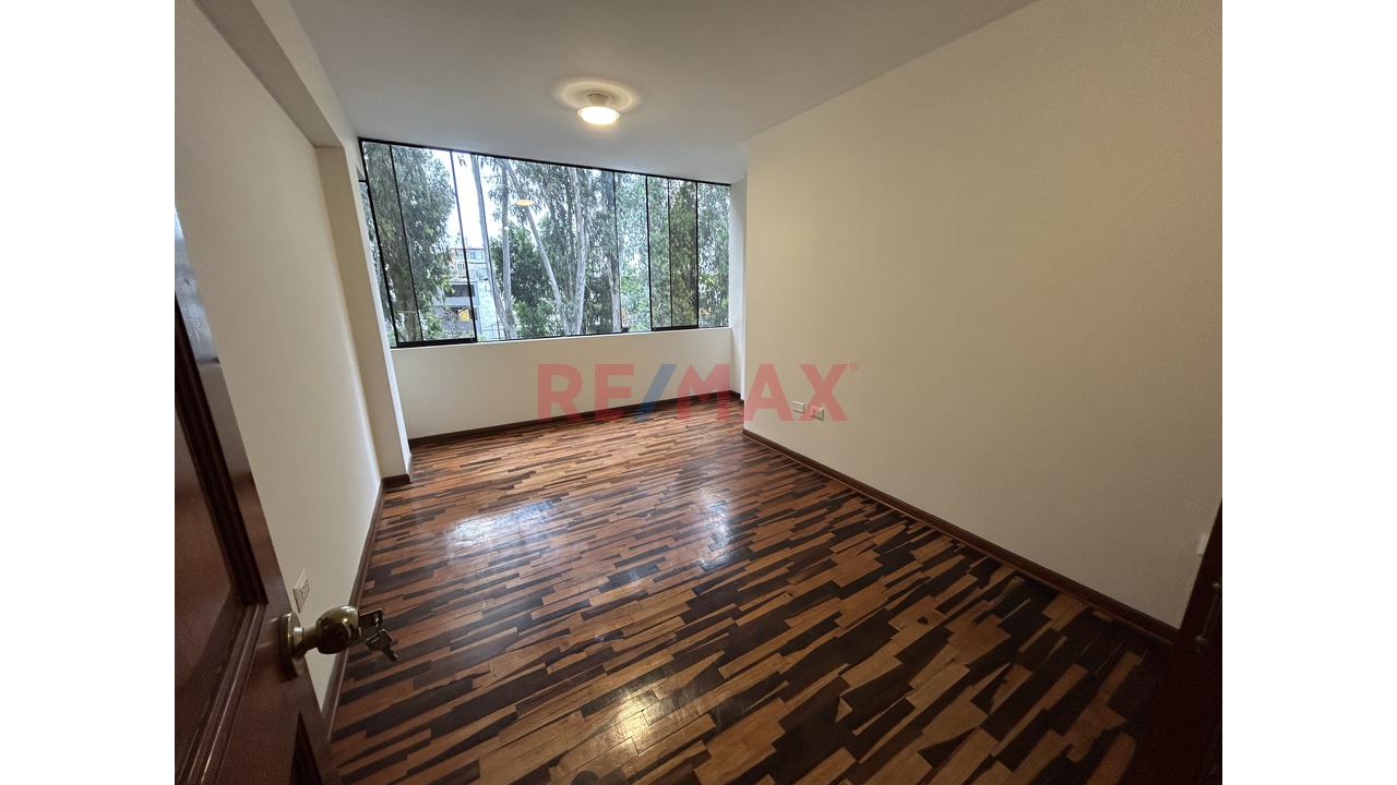 Venta De Triplex Surco - Velasco Astete — foto 12