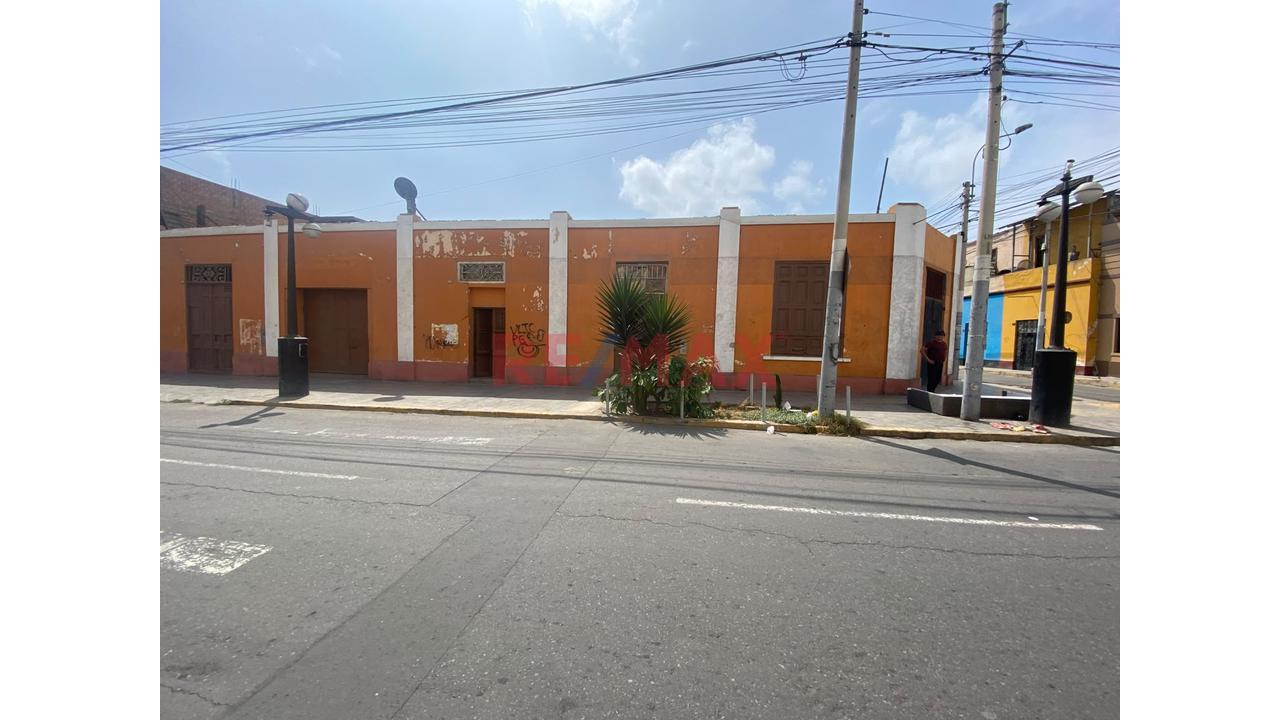 Vendo Terreno En Esquina De 267 M² En Chorrillos 🏗️🏢 — foto 8