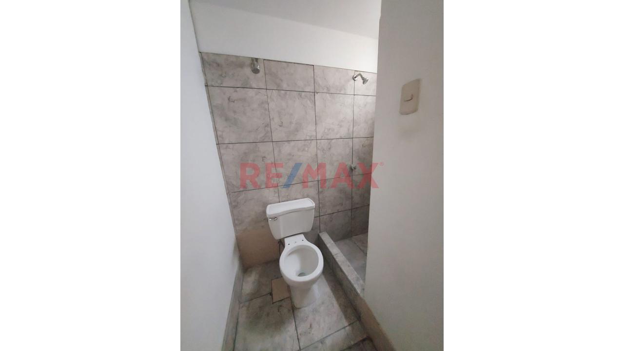 Amplio Local Comercial En Segundo Piso En Alquiler 160 Mt2 — foto 13