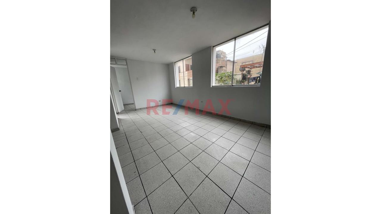 Alquiler De Minidepartmento En Breña — foto 11