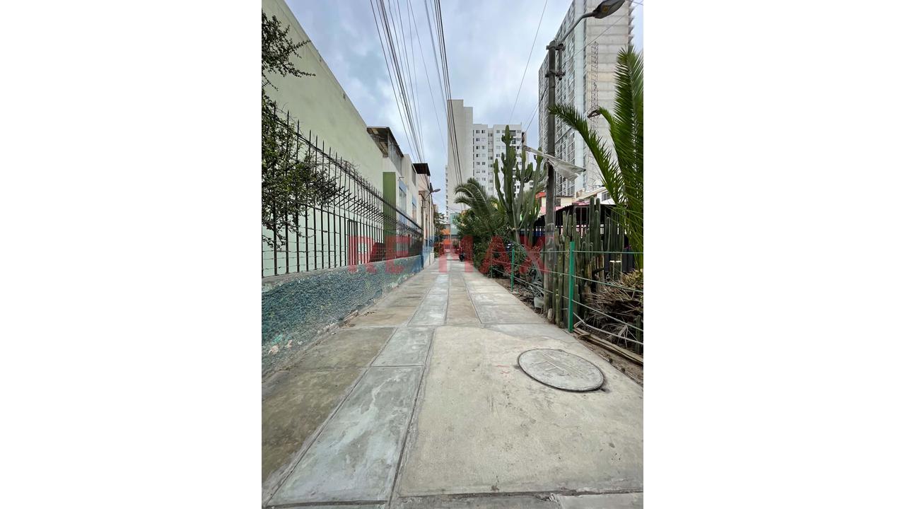 Alquiler De Minidepartmento En Breña — foto 8