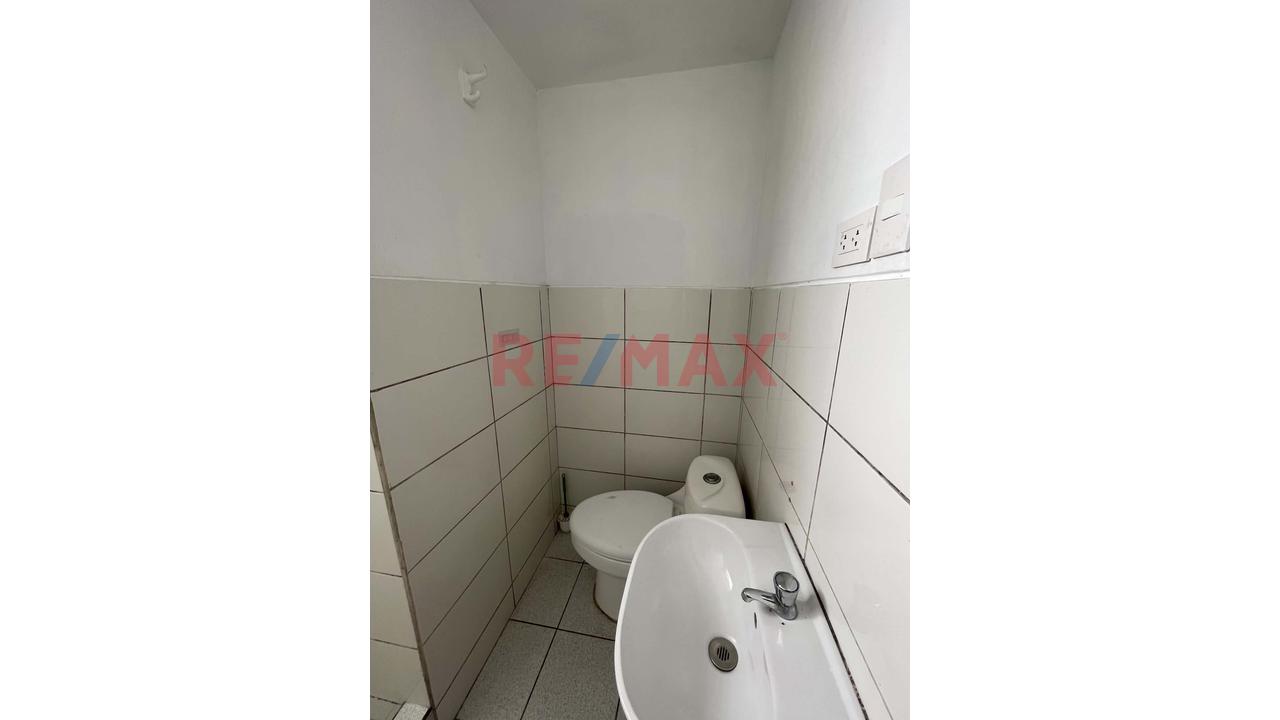 Alquiler De Minidepartmento En Breña — foto 9