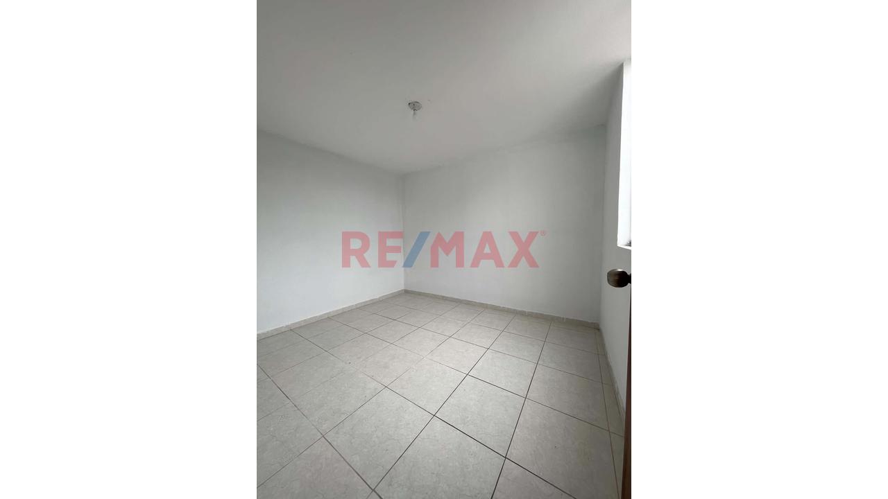 Alquiler De Minidepartmento En Breña — foto 4