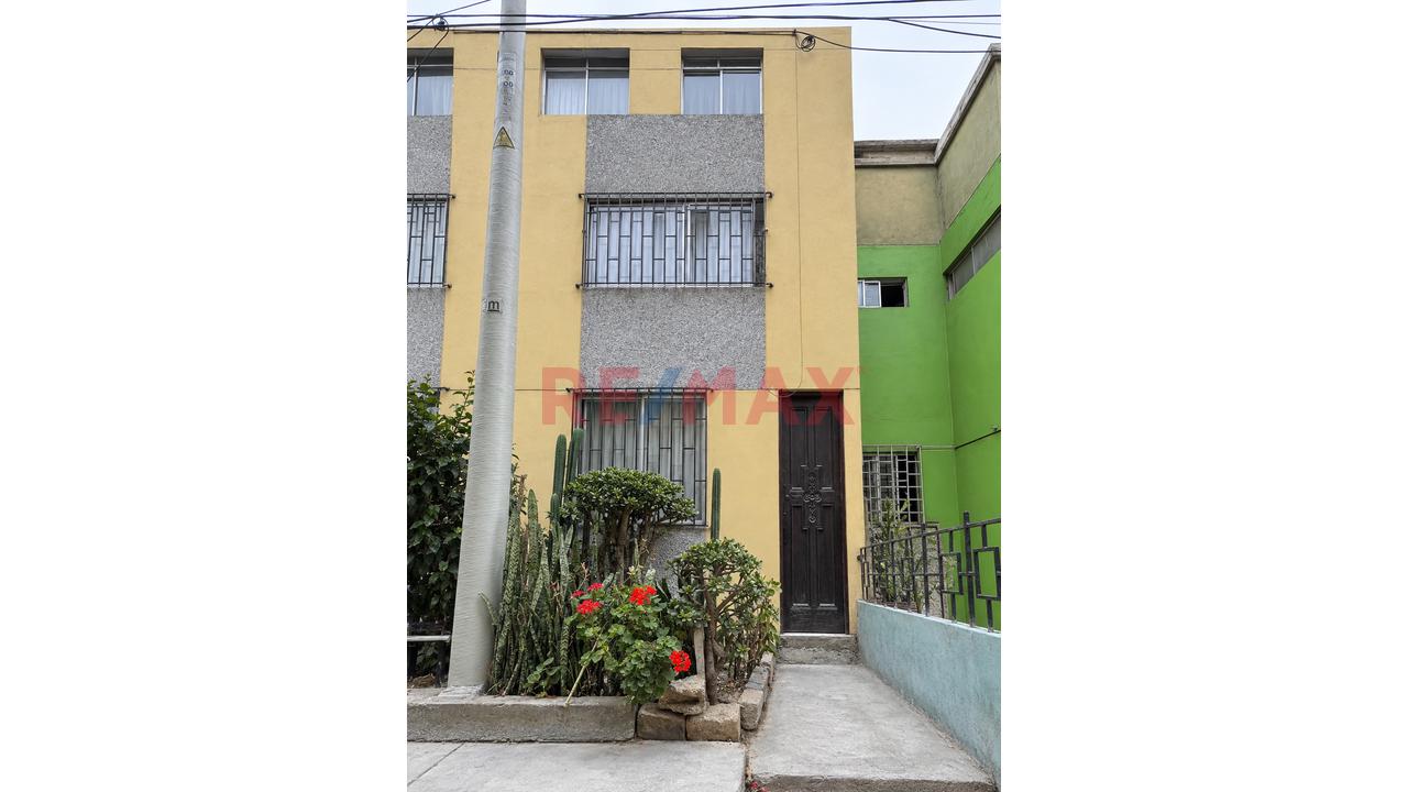 Alquiler De Minidepartmento En Breña — foto 2