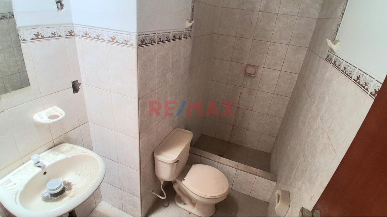 Se Alquila Casa Con Almacen Primer Piso Y Departamento Segundo Piso — foto 12