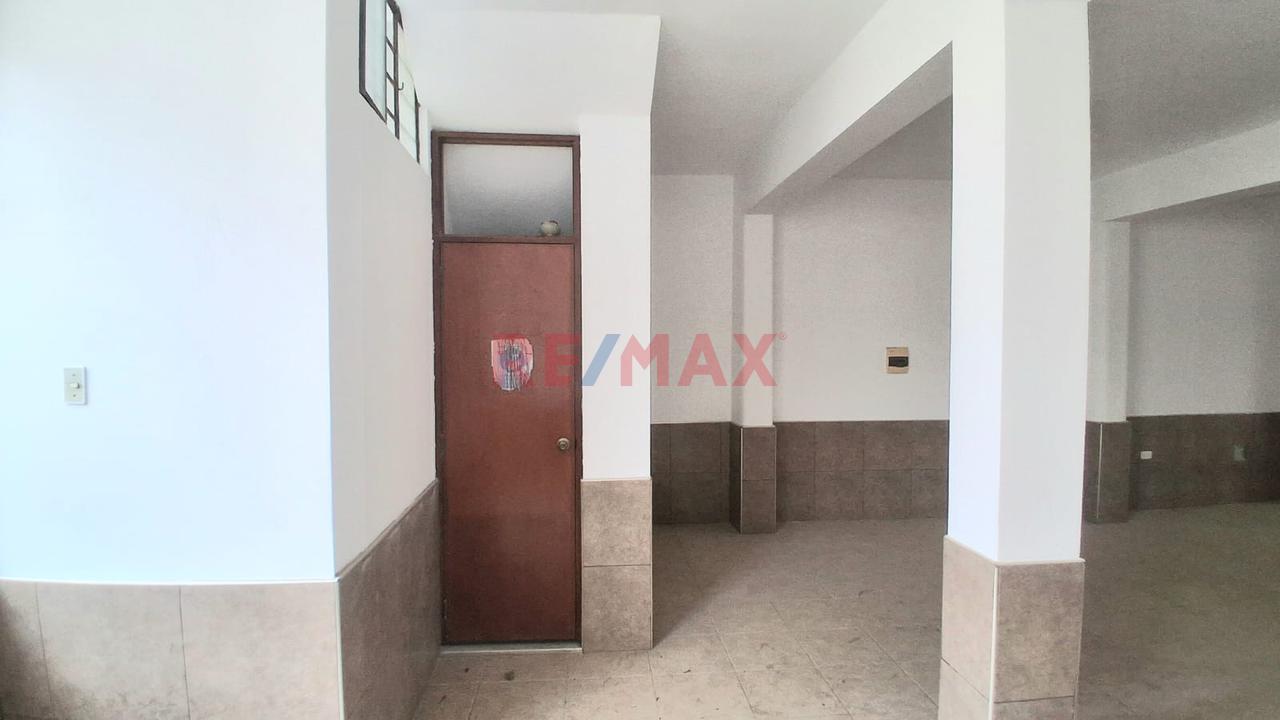 Se Alquila Casa Con Almacen Primer Piso Y Departamento Segundo Piso — foto 6
