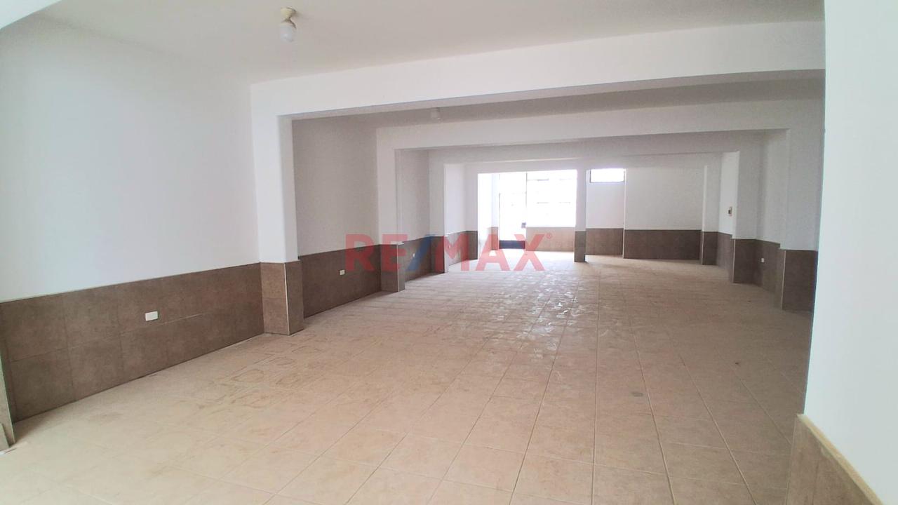 Se Alquila Casa Con Almacen Primer Piso Y Departamento Segundo Piso — foto 3
