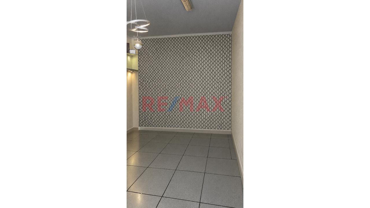 Venta Local Comercial Primer Piso En C.C. Global Plaza -Cercado - 3