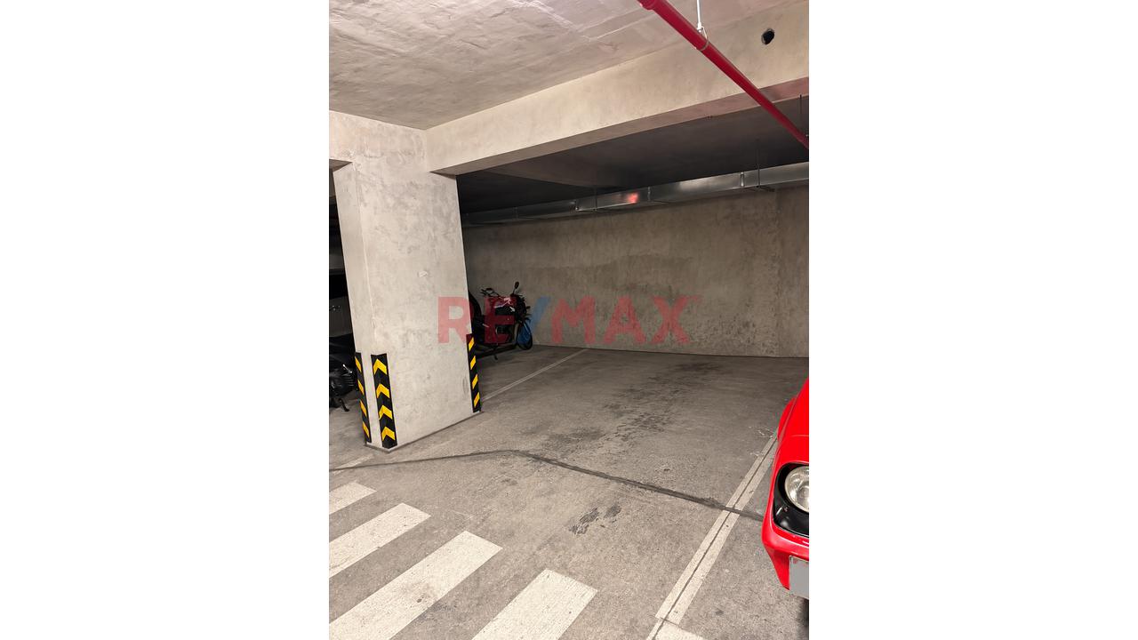 🚗Oportunidad! ¡Cochera En Venta En Valente 1 – San Miguel! - 3
