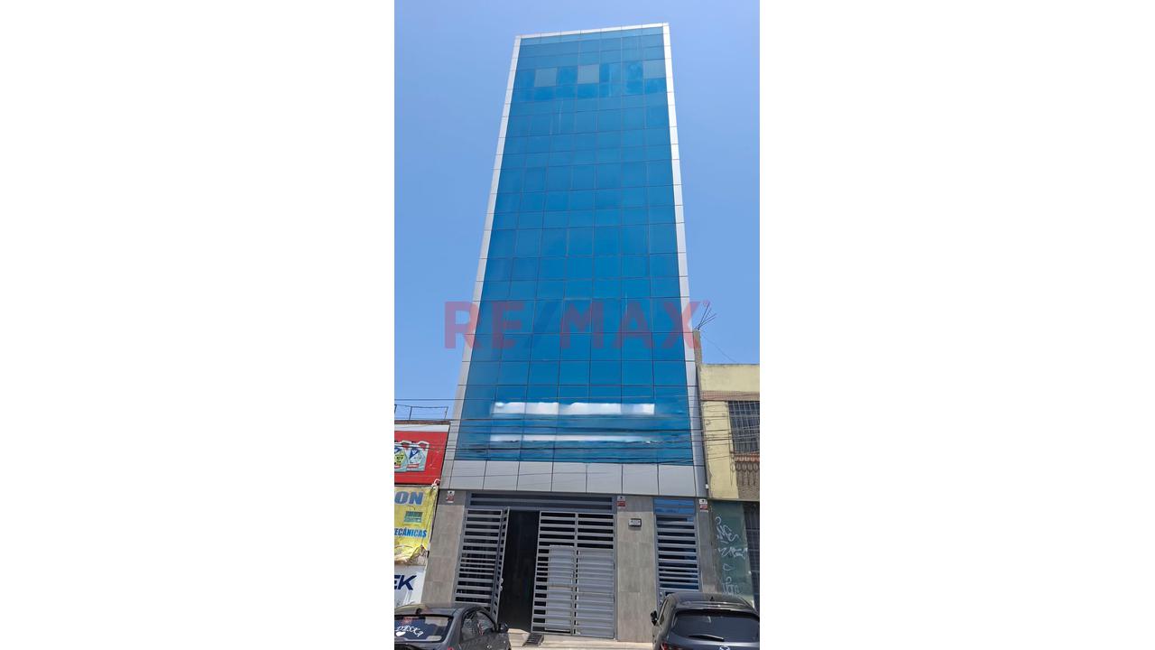 Se Alquila Local Comercial En San Martin — foto 2