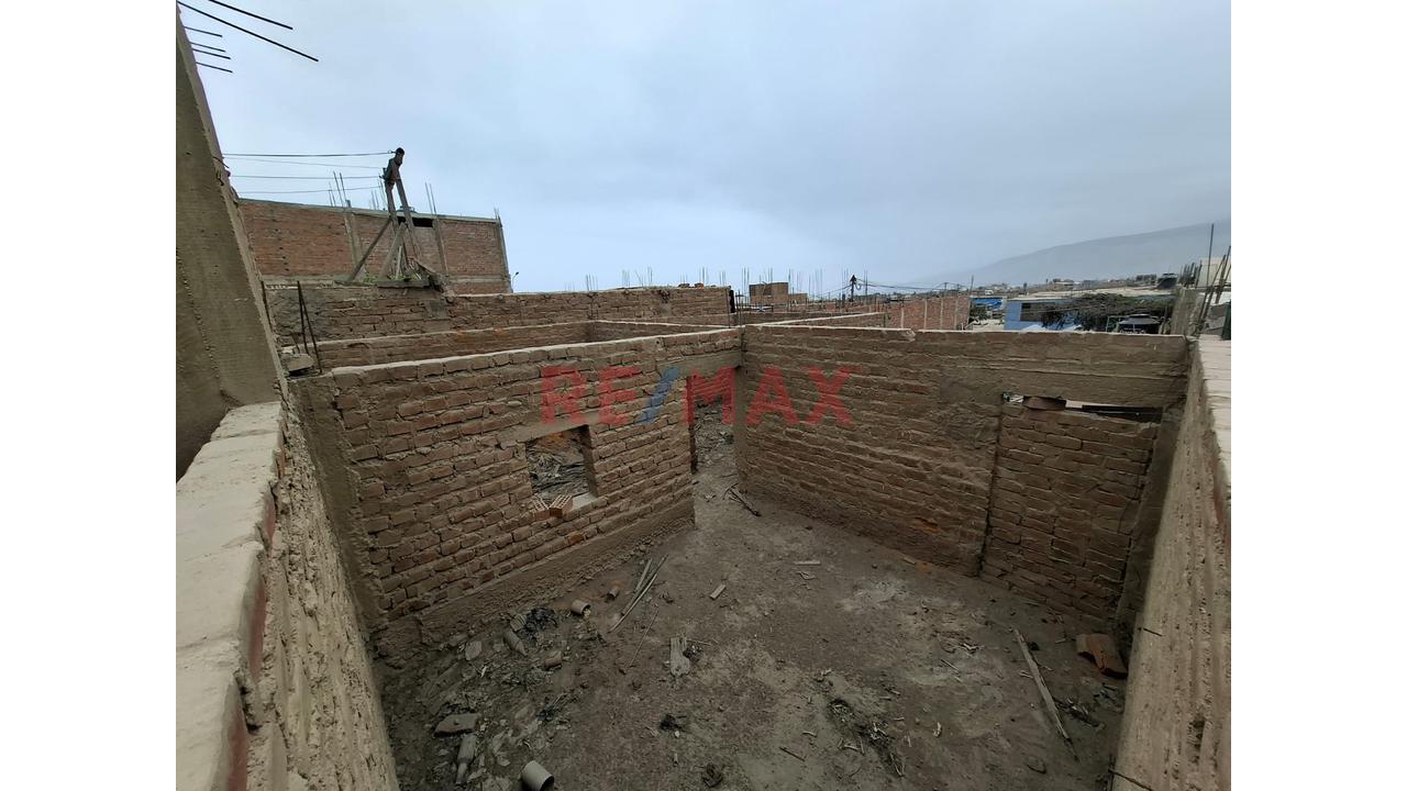 Venta De Terreno Urbano - 4