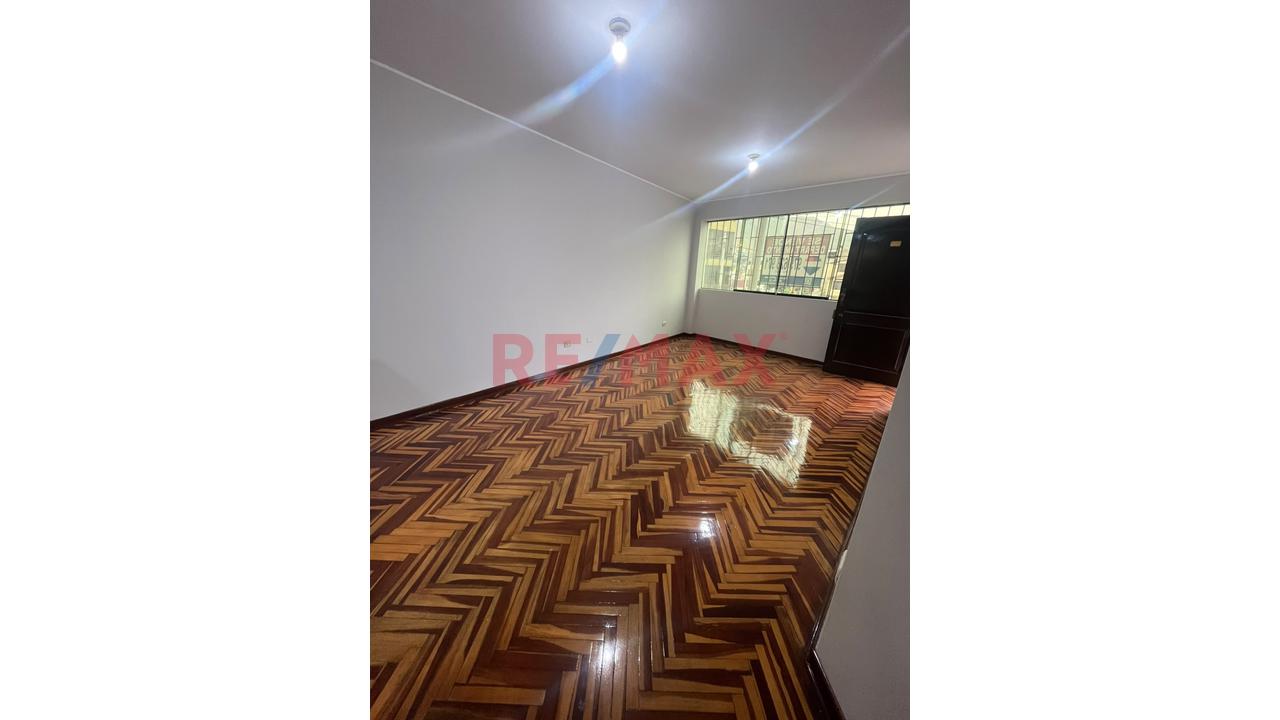 ¡Mini Departamento En Venta En Urb. Portada Del Sol, La Molina! — foto 8
