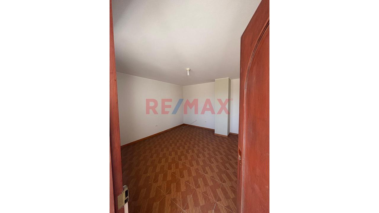 ¡Alquila Un Departamento Con Terraza Propia En La Av Imperial! — foto 11