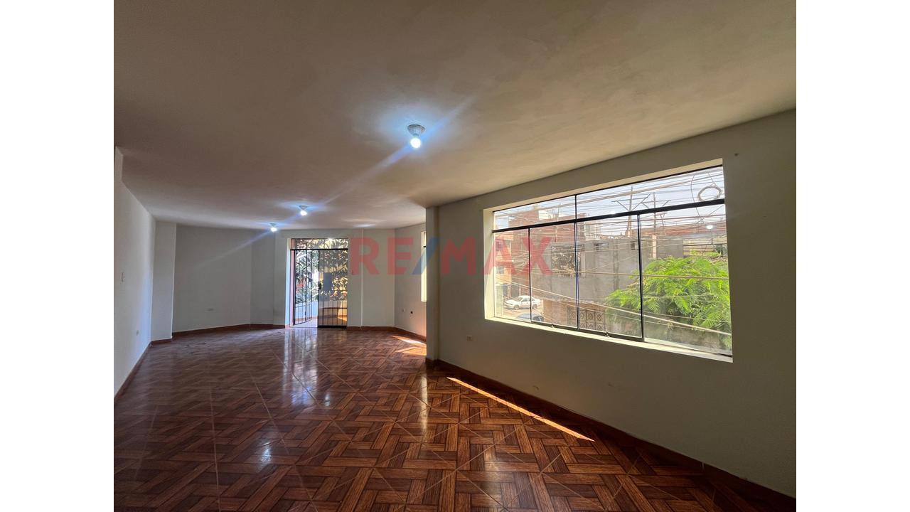 Vendo Dpto. 2Do - 124.40M2 Urb. Los Alisos - Smp / 4H + 2B - 5