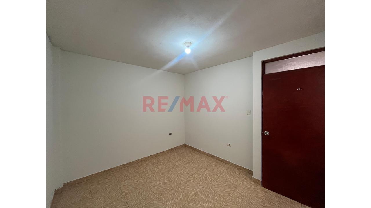 Vendo Dpto. 2Do - 124.40M2 Urb. Los Alisos - Smp / 4H + 2B - 14