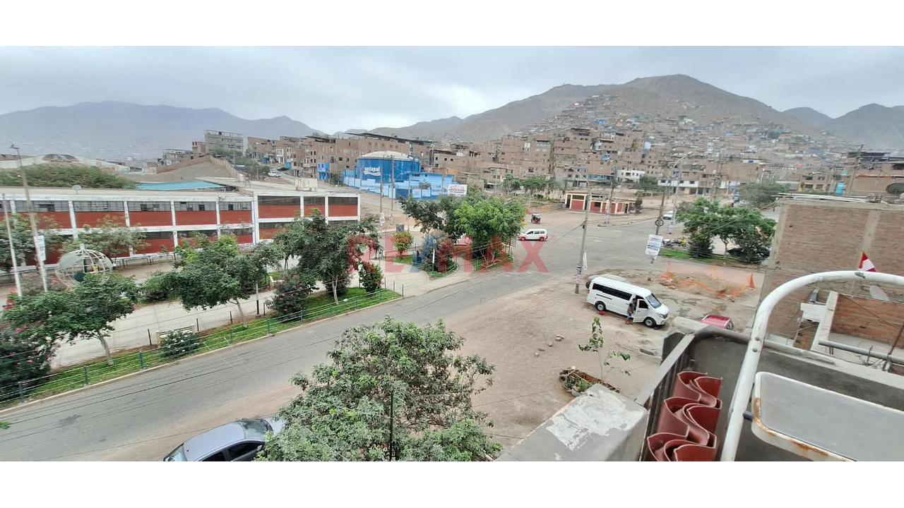 Ocasión Casa En Venta En Huascar — foto 3