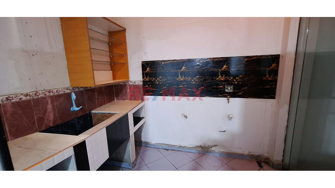 Ocasión Casa En Venta En Huascar — foto 11