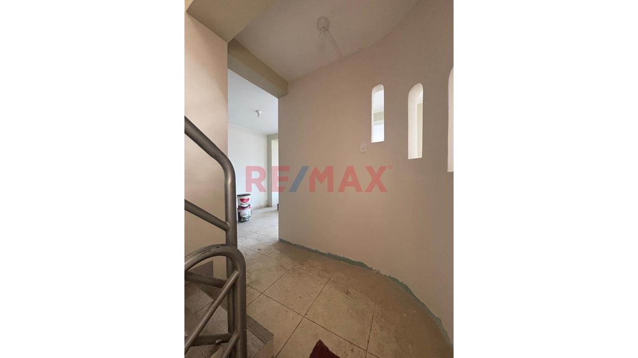 🏢 ¡Alquiler De Amplio Espacio Comercial De 175 M² En Esquina! - 19