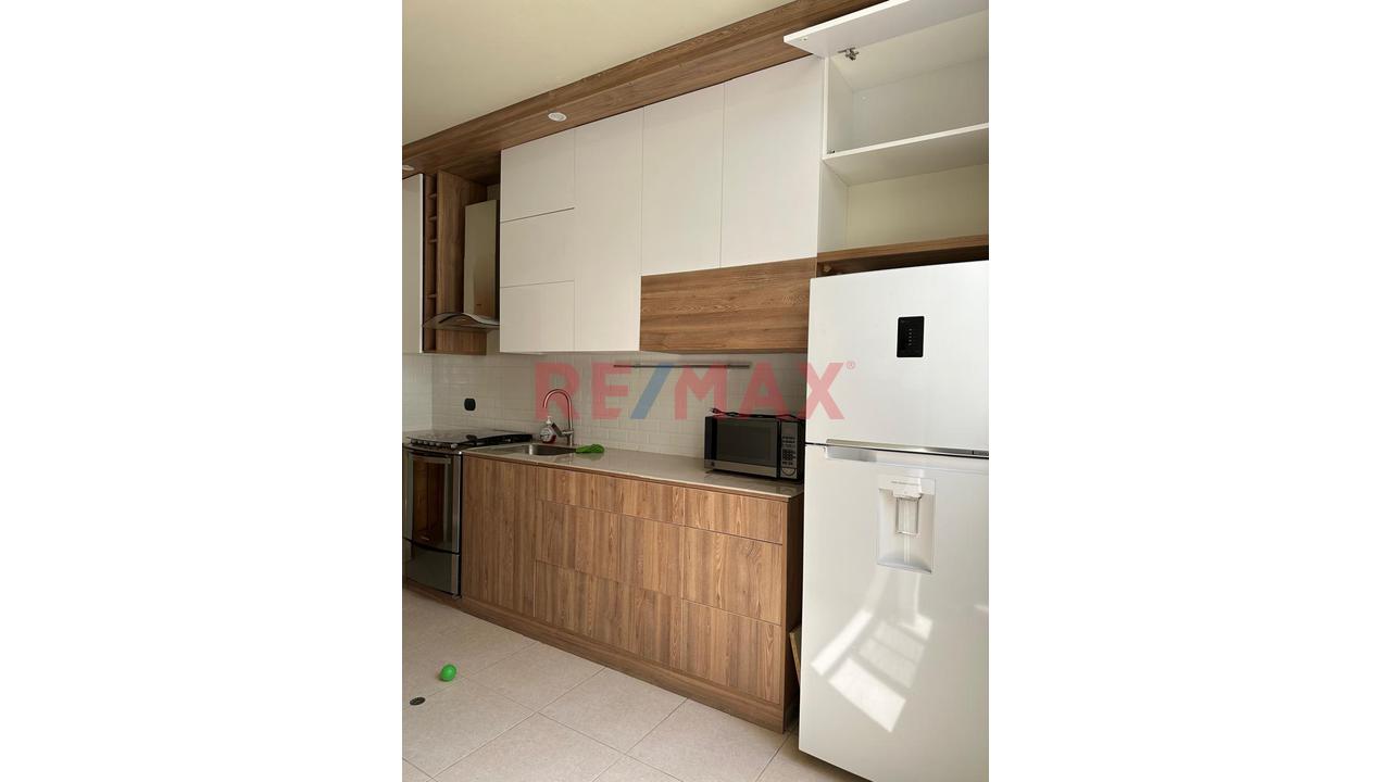 Vendo Lindo Departamento En Urb. Country Club Av. Fortunato Chirichigno Piura — foto 9