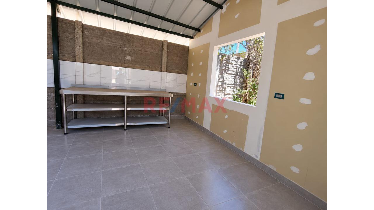 🔥 ¡Alquila Local Comercial En Esquina – Av. Paisajista, Hunter! 🔥 - 3