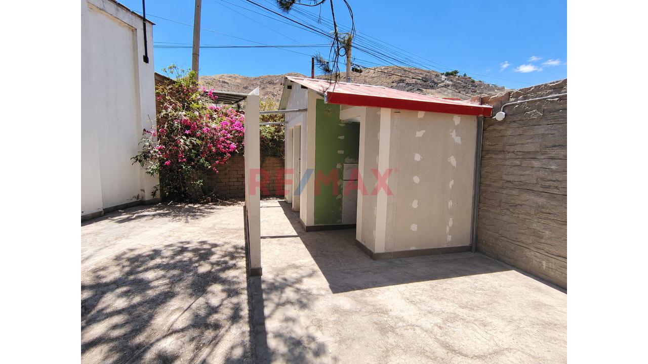 🔥 ¡Alquila Local Comercial En Esquina – Av. Paisajista, Hunter! 🔥 - 4