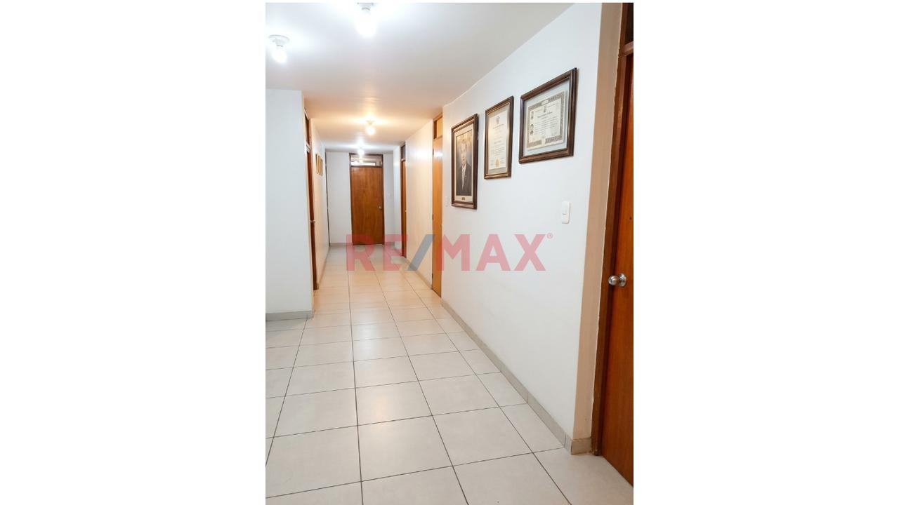 ✨ ¡Casa En Venta En La Molina! Una Oportunidad Para Vivir O Invertir — foto 12