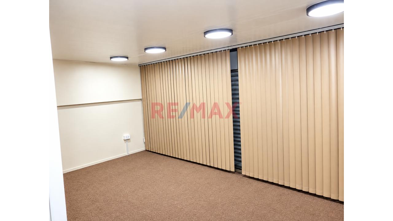 Alquiler De Oficina - Zona Céntrica Y Altamente Comercial. - 5