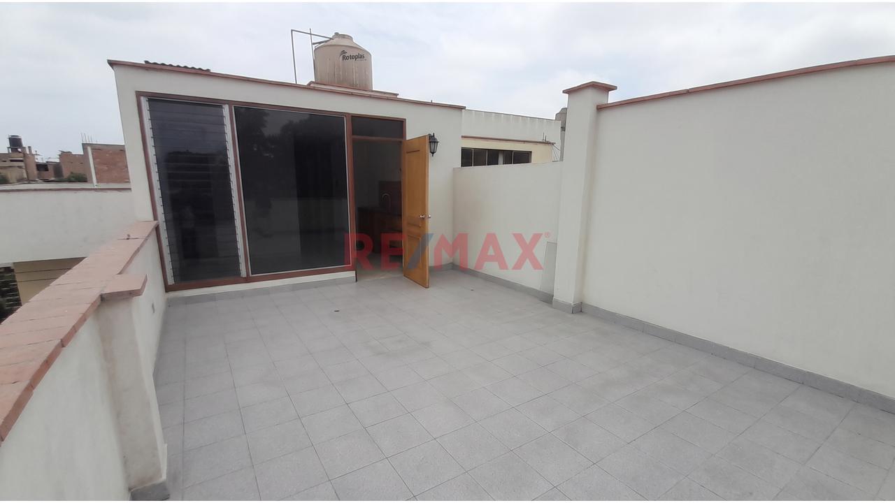 Alquiler De Minidepartamento En Sta Catalina - La Victoria — foto 4