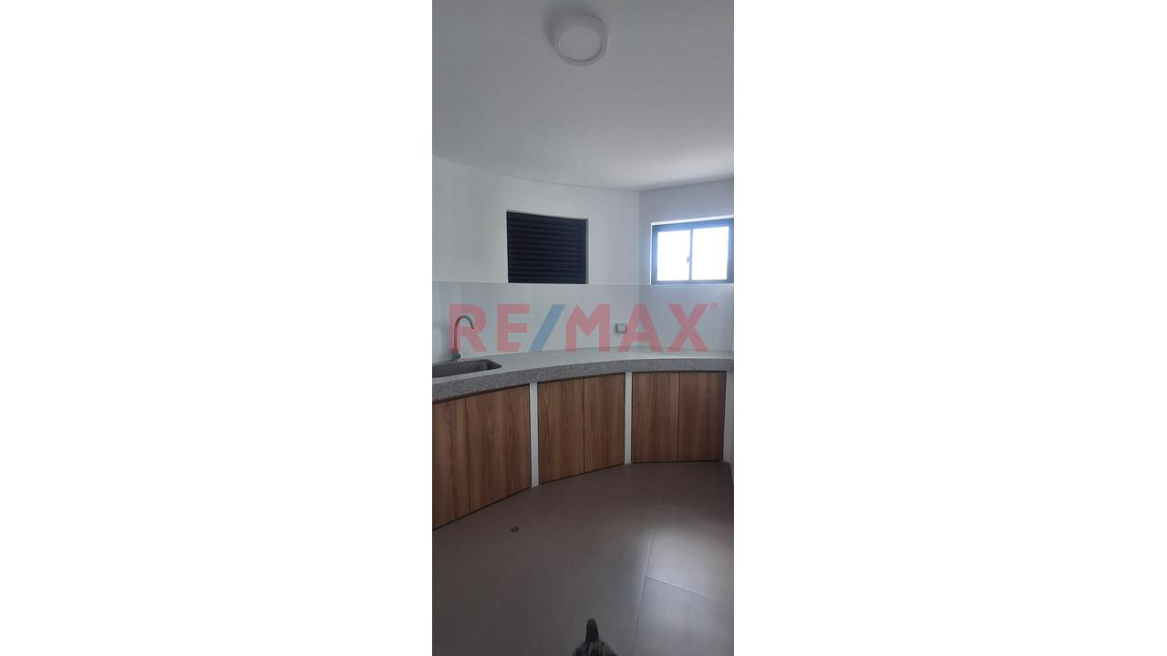 Departamento De Estreno En Alquiler Condominio Luzzo Cerro Colorado — foto 3