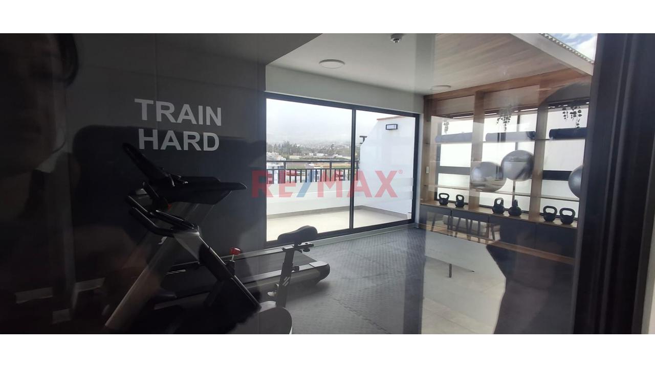 Departamento De Estreno En Alquiler Condominio Luzzo Cerro Colorado — foto 4