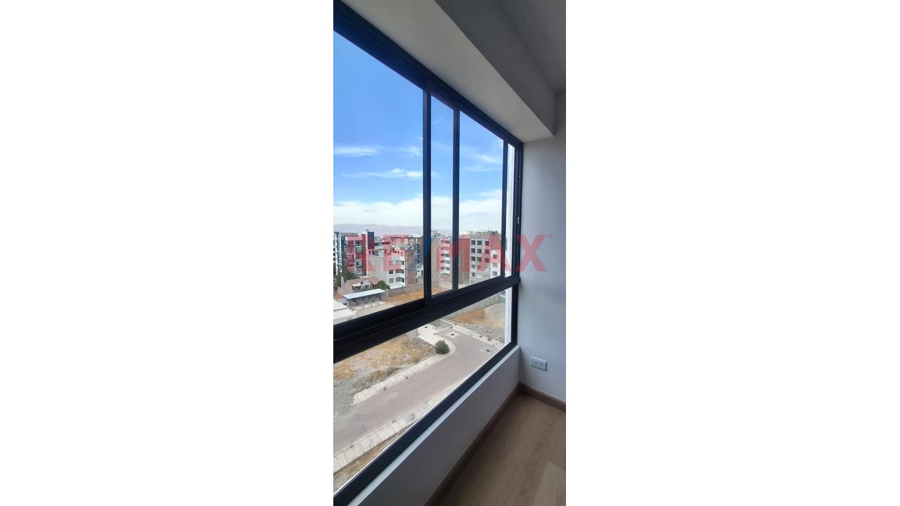 Departamento De Estreno En Alquiler Condominio Luzzo Cerro Colorado — foto 5
