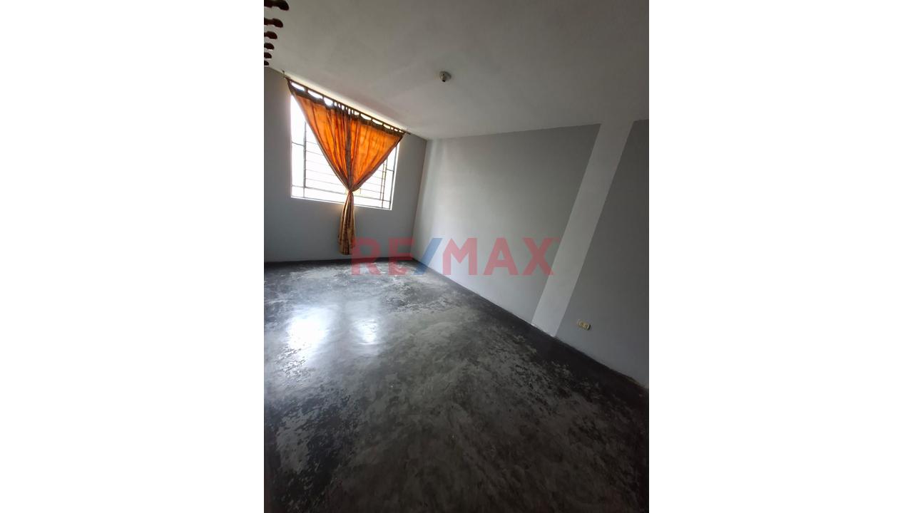 Alquiler 2 Piso Los Olivos 2 Piso 160 M2 Con Balcon Urb. Micaela Bastidas — foto 8