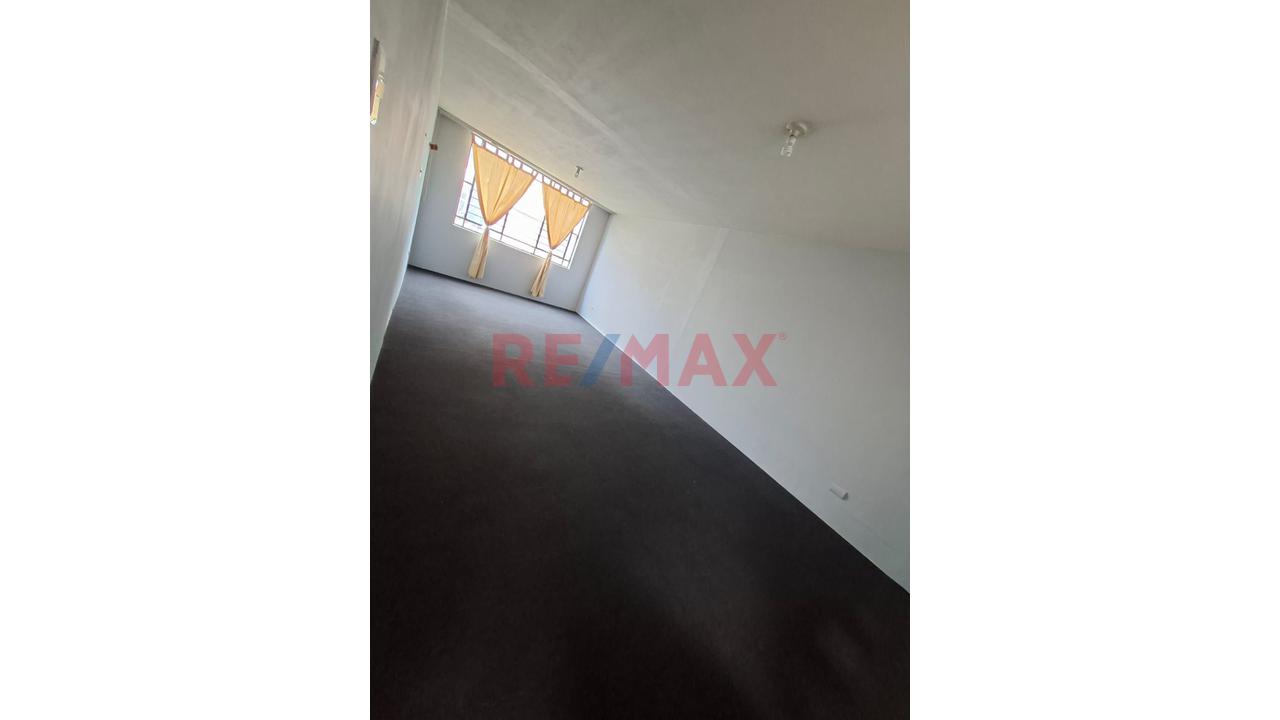 Alquiler 2 Piso Los Olivos 2 Piso 160 M2 Con Balcon Urb. Micaela Bastidas — foto 7