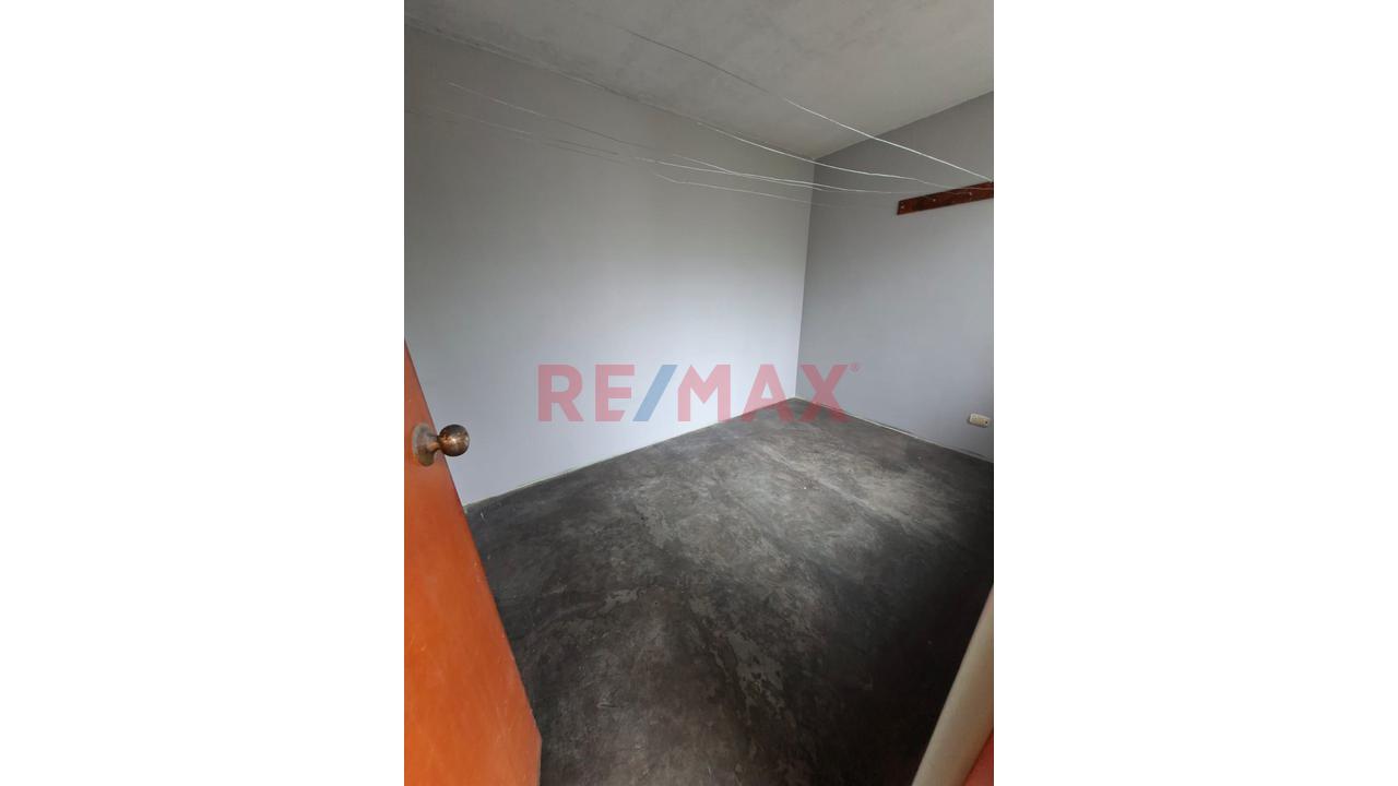 Alquiler 2 Piso Los Olivos 2 Piso 160 M2 Con Balcon Urb. Micaela Bastidas — foto 9