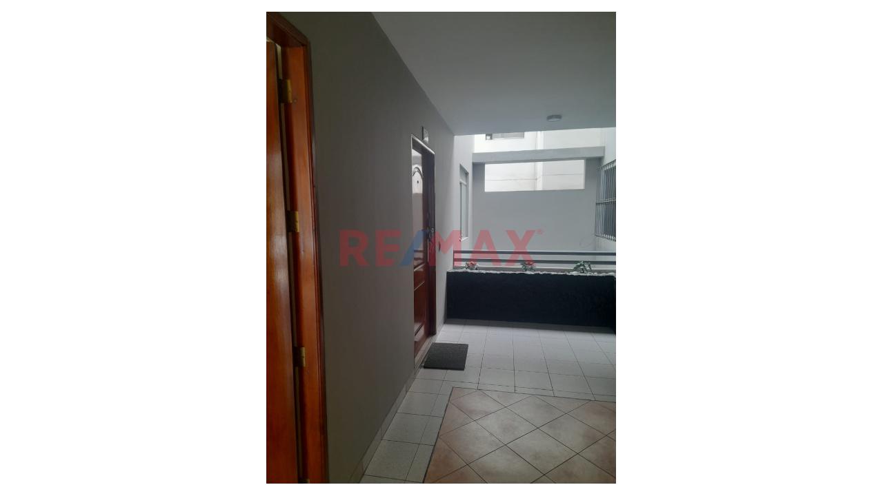 🏡✨ ¡Amplio E Iluminado Departamento En Alquiler En La Molina! — foto 2