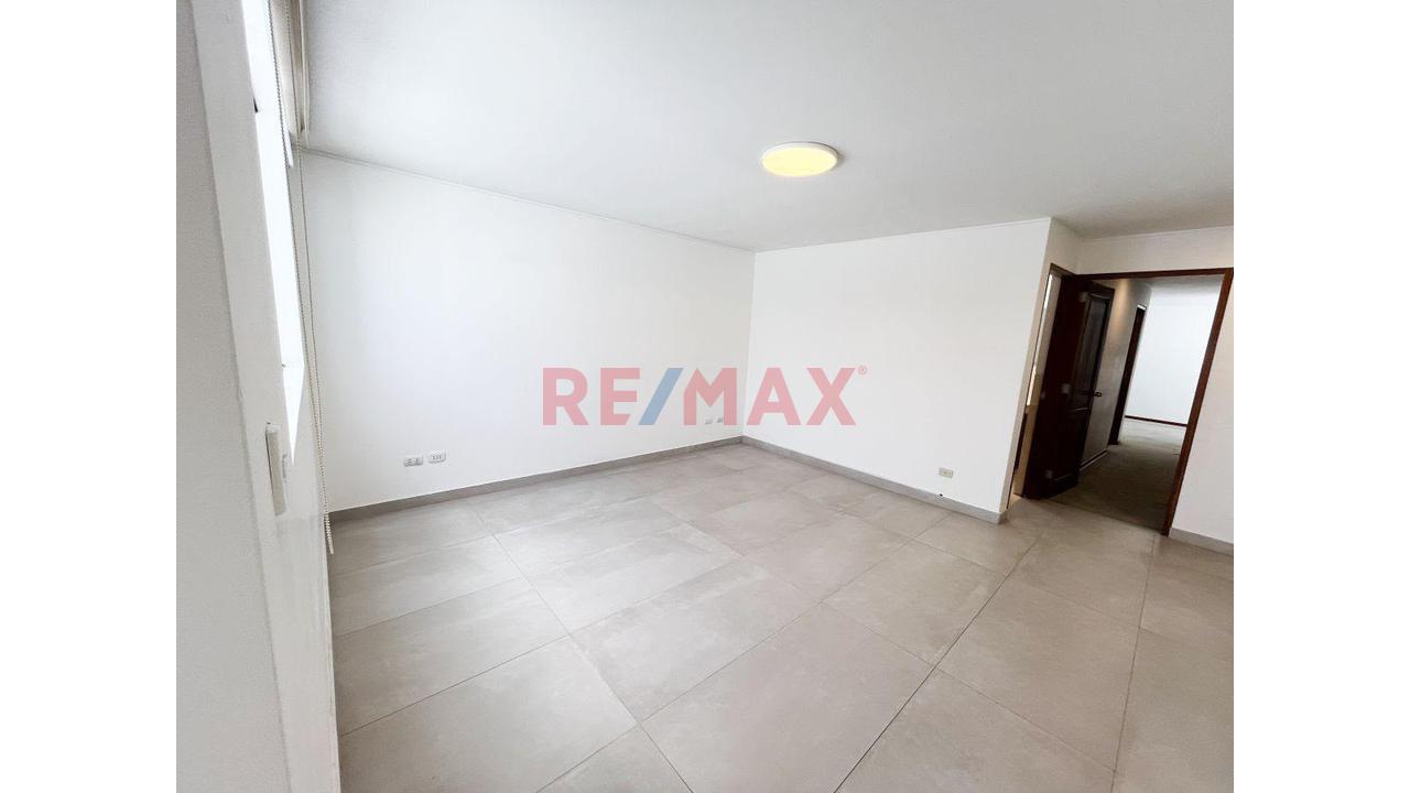 Venta Departamento En Miraflores S/ 901,800 - 12