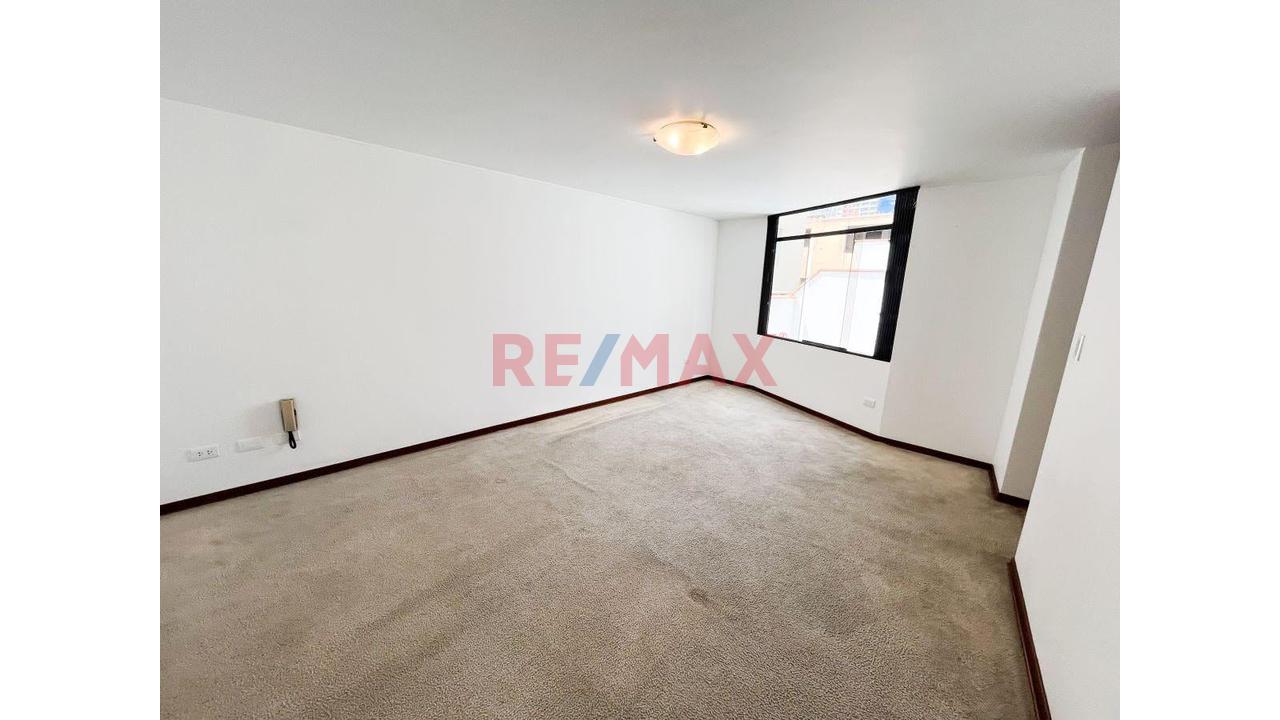 Venta Departamento En Miraflores S/ 901,800 - 6